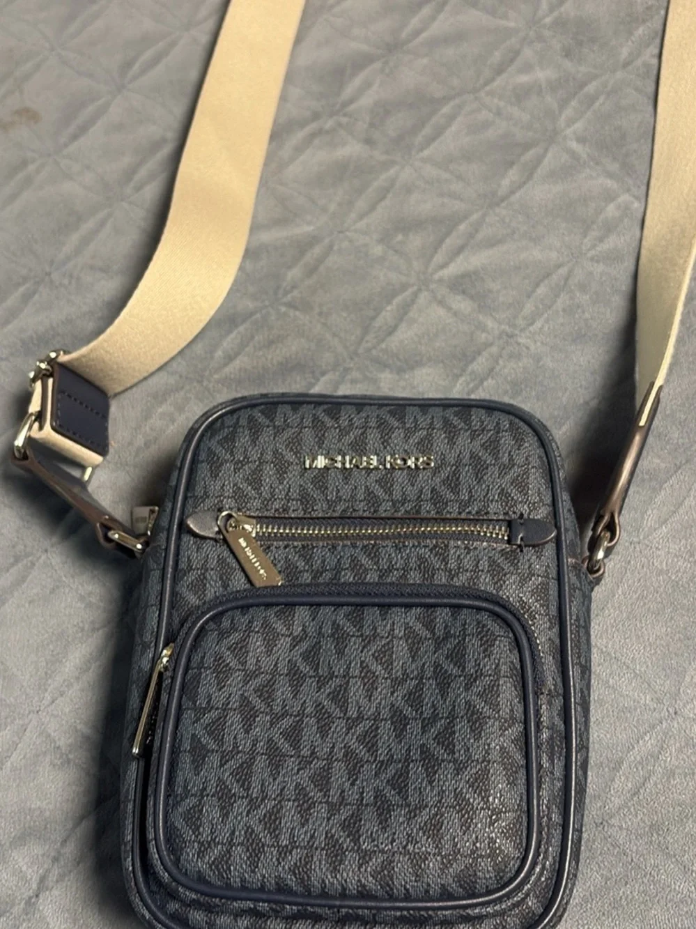 Michael Kors Navy and Beige Men’s Signature Crossbody Belt Bag